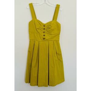 Charlotte Russe Celery Green Yellow Fit & Flare Pleated Sweetheart Sun Dress